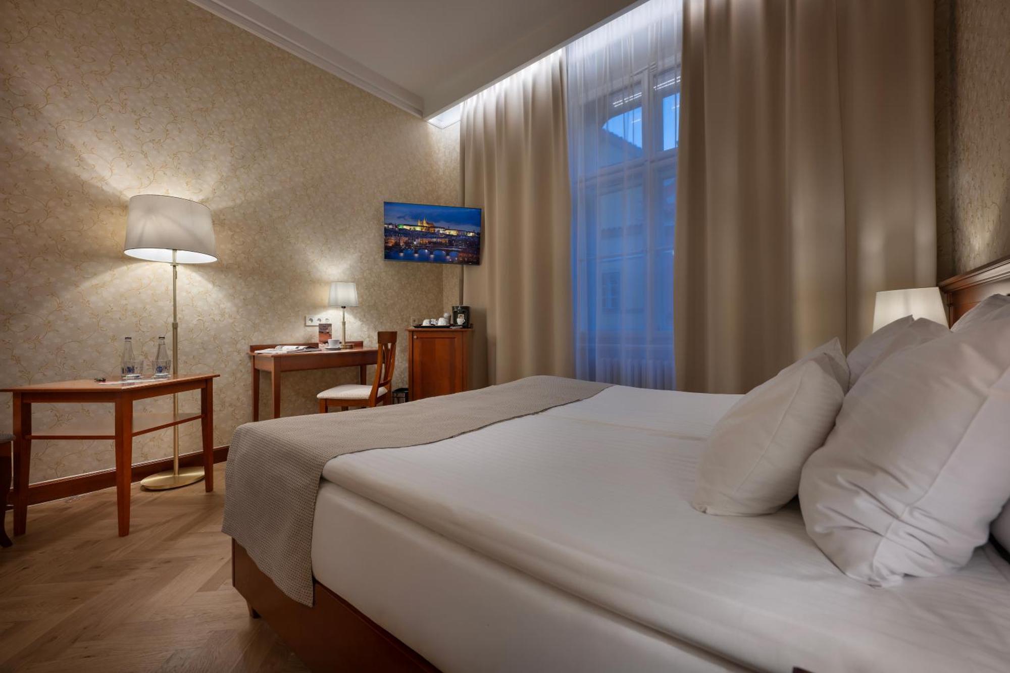 Rott 4* Praag